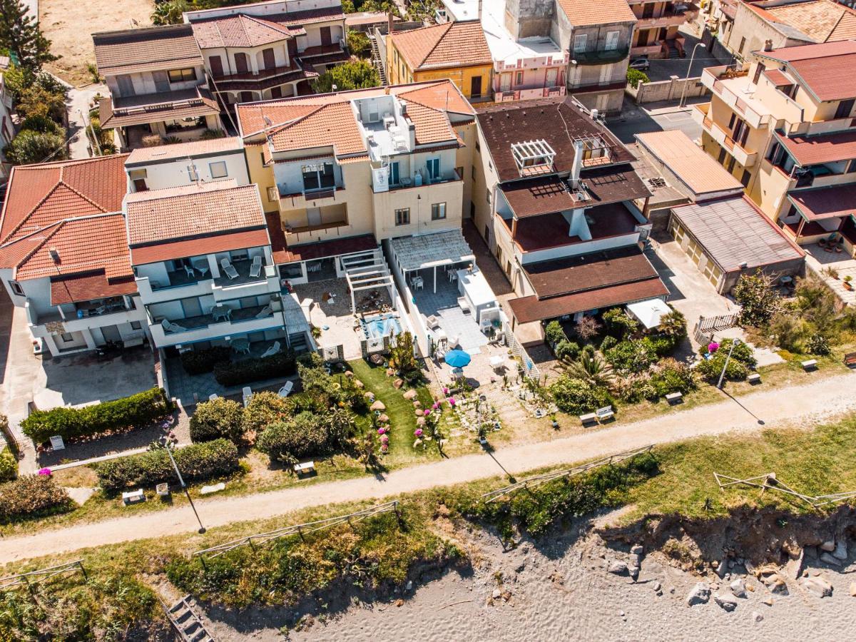 B&B Il Capitano Capo dʼOrlando Kültér fotó